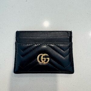 Gucci GG Marmont Black Card Holder with Gold Logo